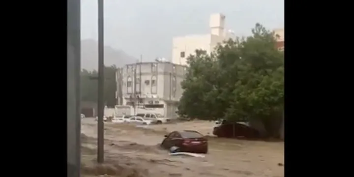 Banjir Besar Landa Makkah: Kondisi Terkini dan Upaya Penanganan