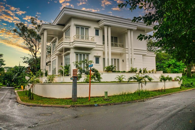 Rumah modern klasik